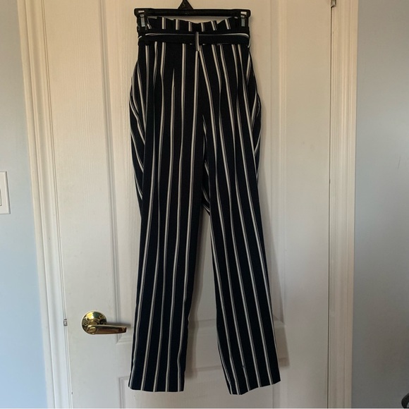 H&M Women’s Navy Paper Bag Trousers - Picture 4 of 4